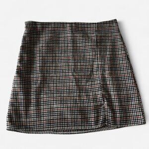 Old Navy High-Waisted Plaid Mini Skirt (XL Tall)